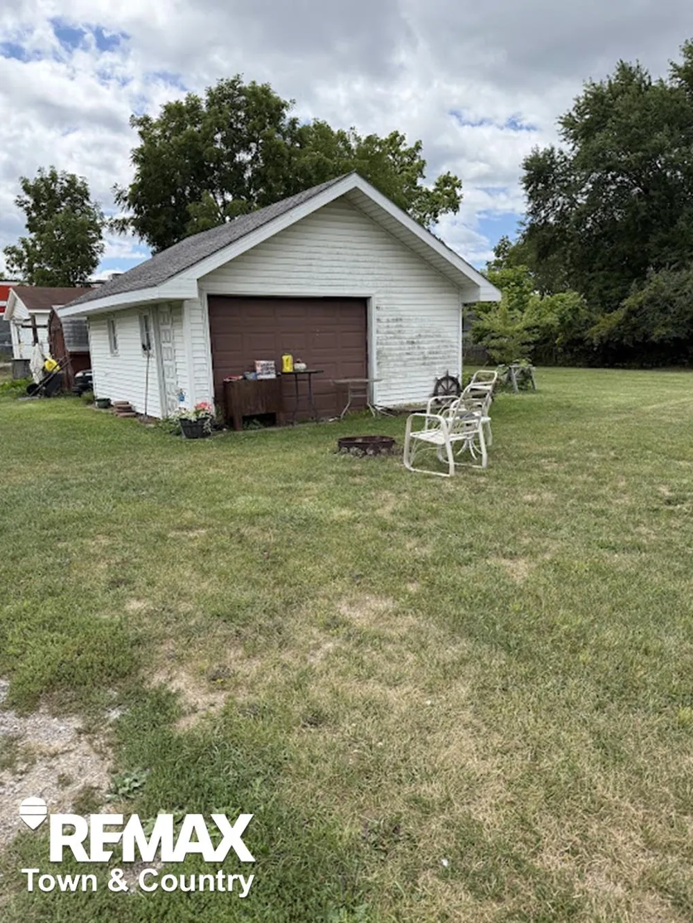 8315 Saginaw Street Mt Morris City, MI 48458