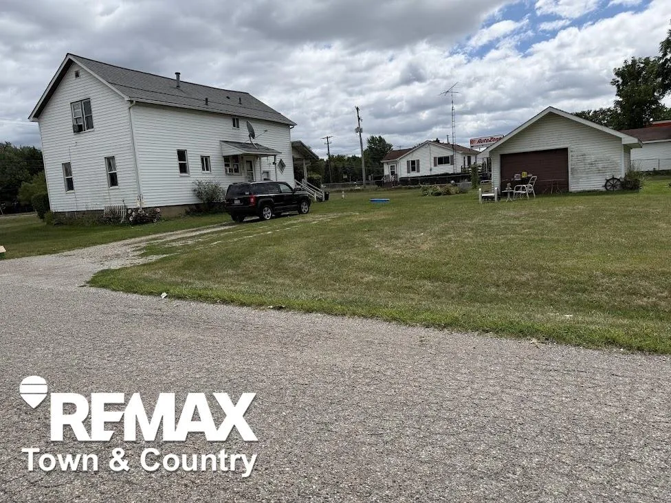 8315 Saginaw Street Mt Morris City, MI 48458