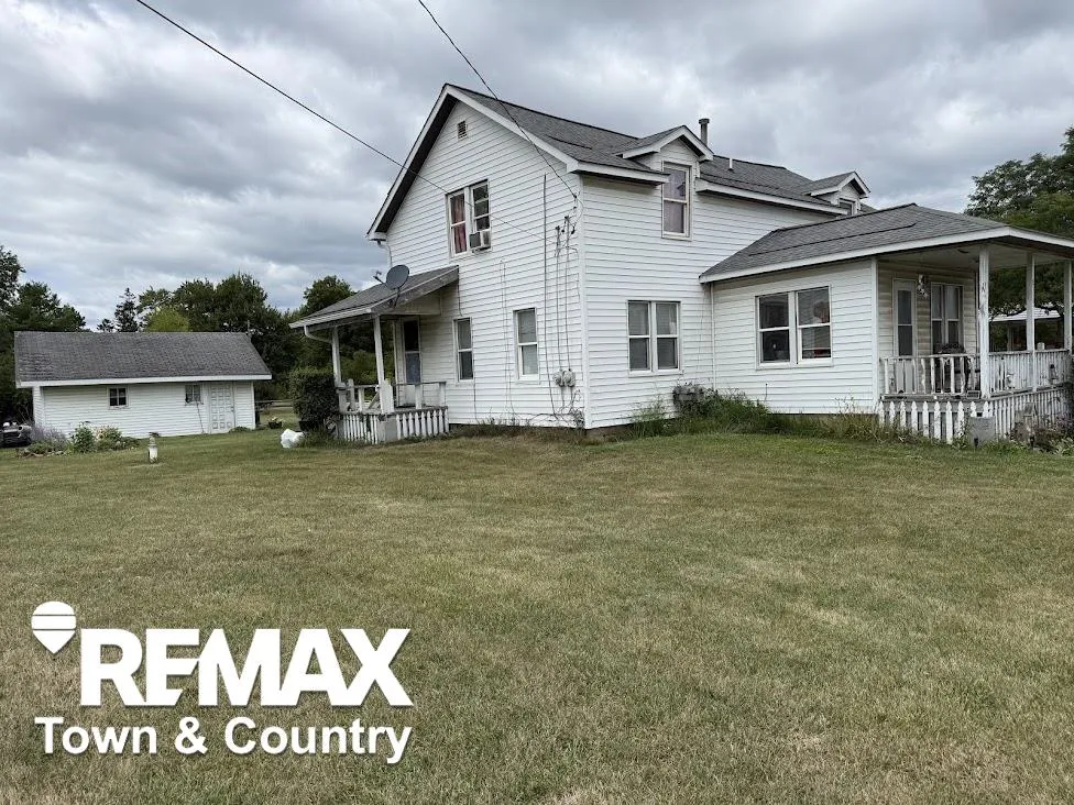 8315 Saginaw Street Mt Morris City, MI 48458
