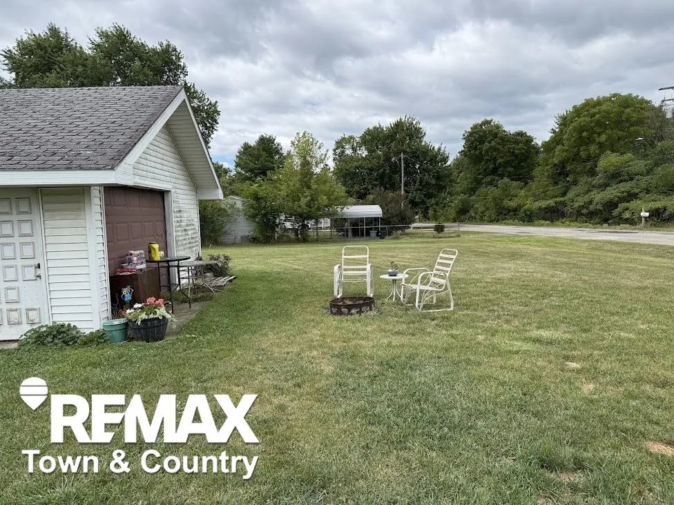 8315 Saginaw Street Mt Morris City, MI 48458