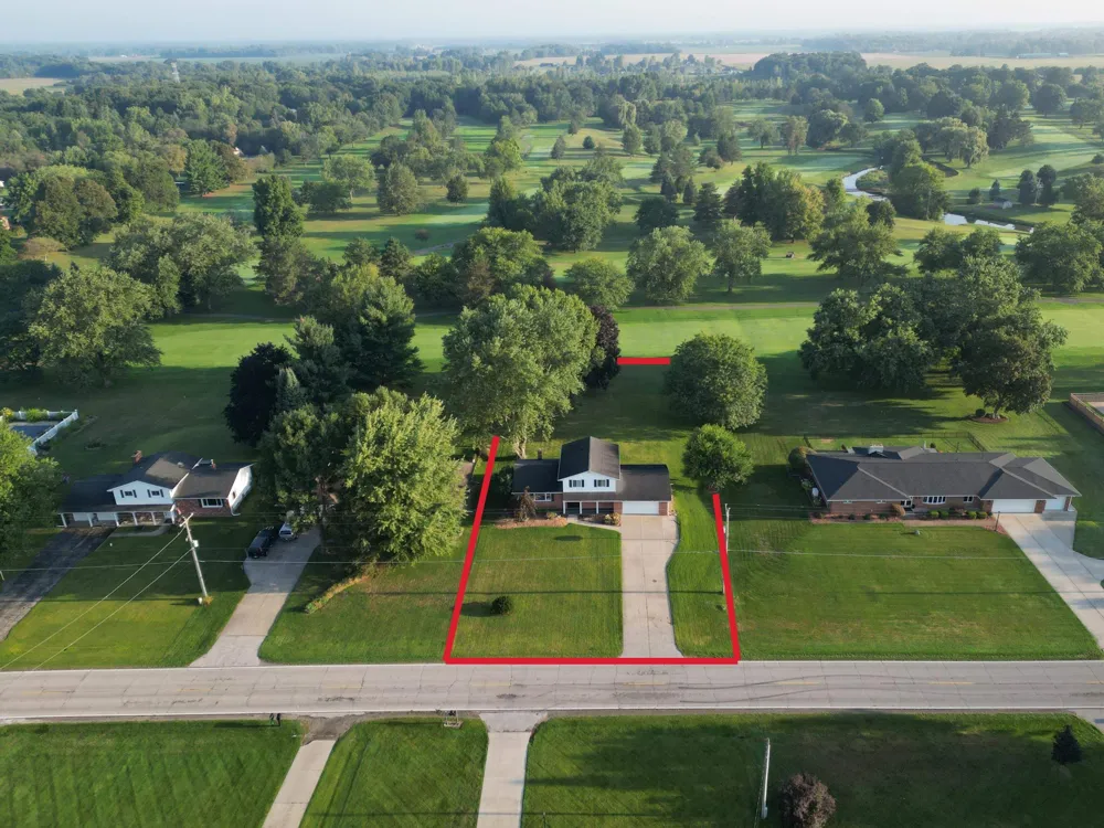 5330 W Farrand Road Vienna Charter Township, MI 48420