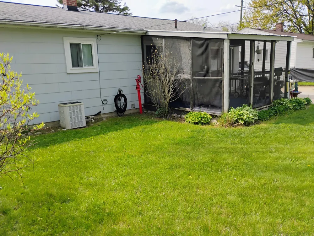 12415 Clinton River Road Sterling Heights City, MI 48313