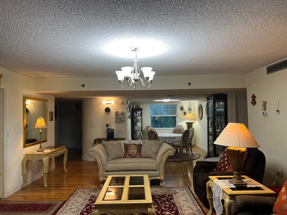 3910 INVERRARY BOULEVARD #B301 Lauderhill, FL 33319