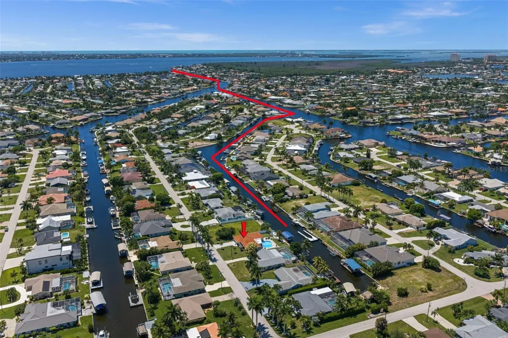 4914 SORRENTO COURT Cape Coral, FL 33904