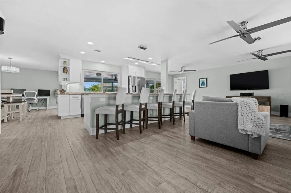 4914 SORRENTO COURT Cape Coral, FL 33904