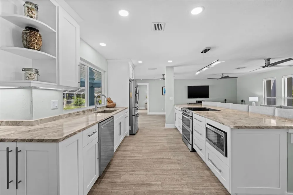 4914 SORRENTO COURT Cape Coral, FL 33904