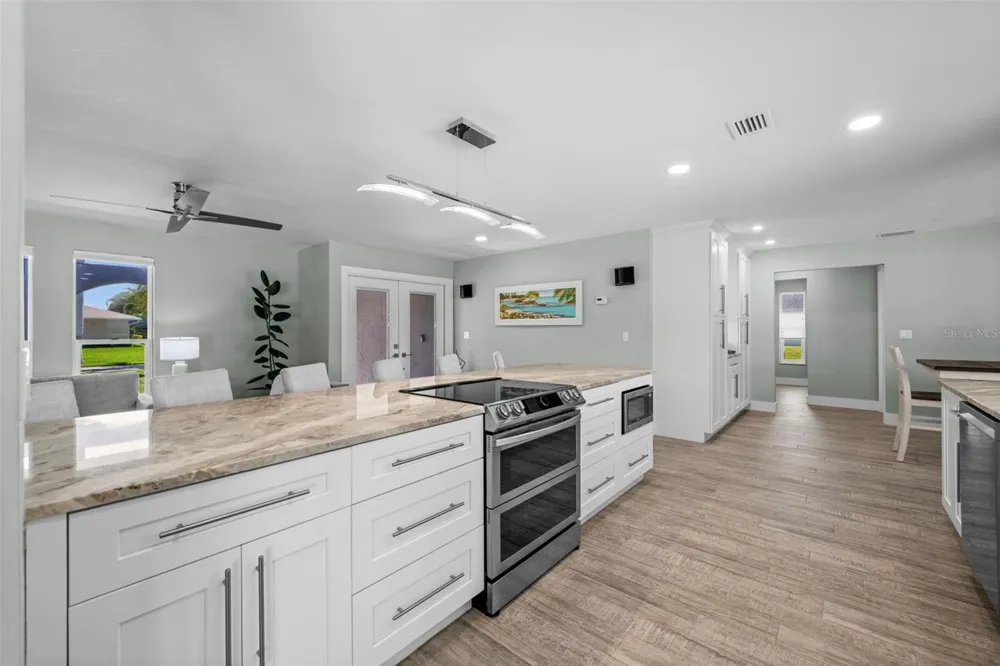 4914 SORRENTO COURT Cape Coral, FL 33904