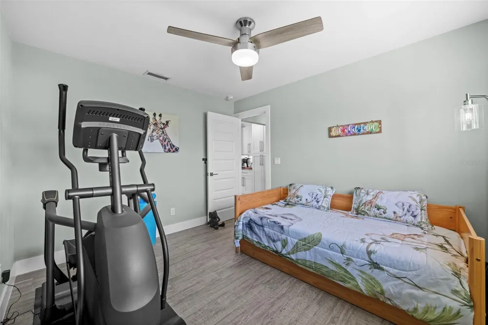 4914 SORRENTO COURT Cape Coral, FL 33904