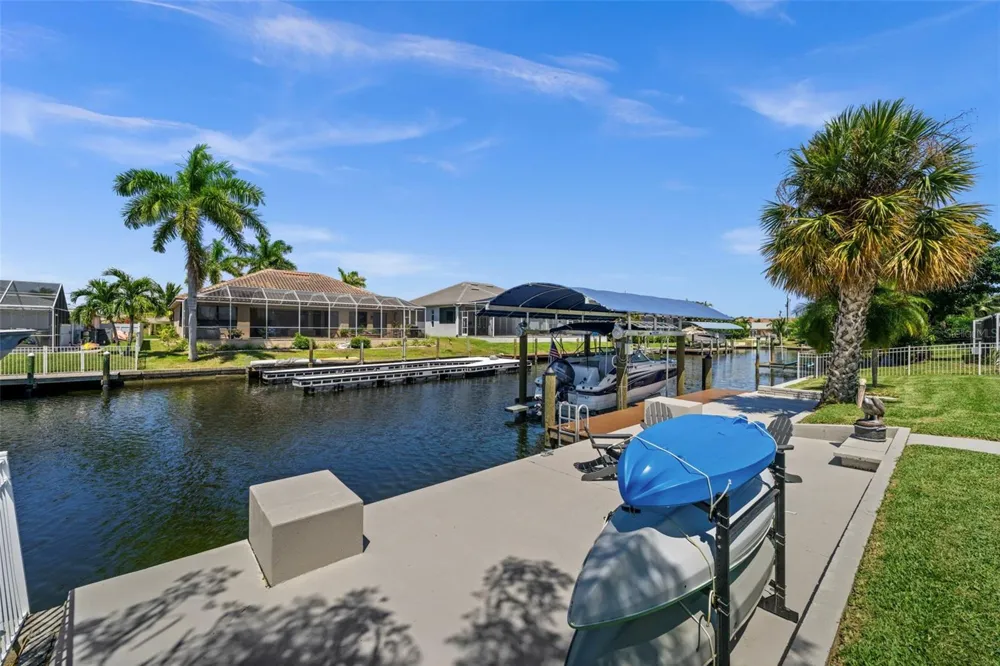 4914 SORRENTO COURT Cape Coral, FL 33904