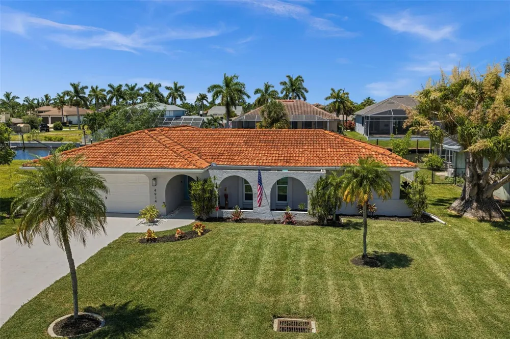 4914 SORRENTO COURT Cape Coral, FL 33904