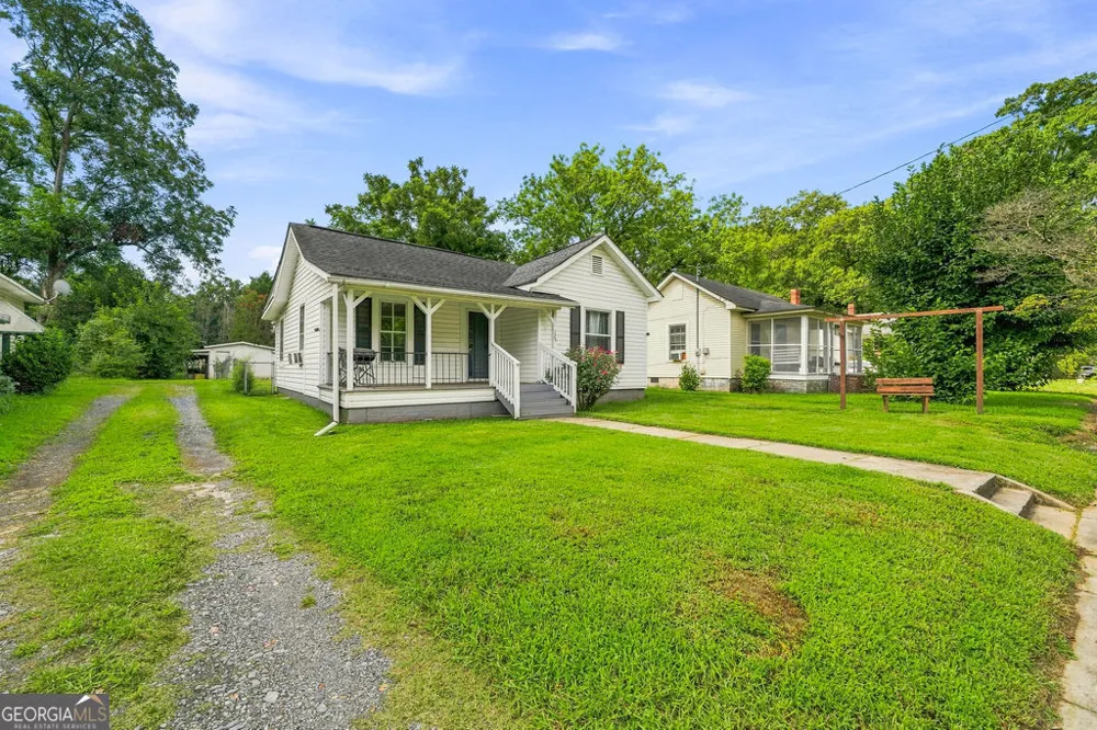 129 Cobb ST Cedartown, GA 30125