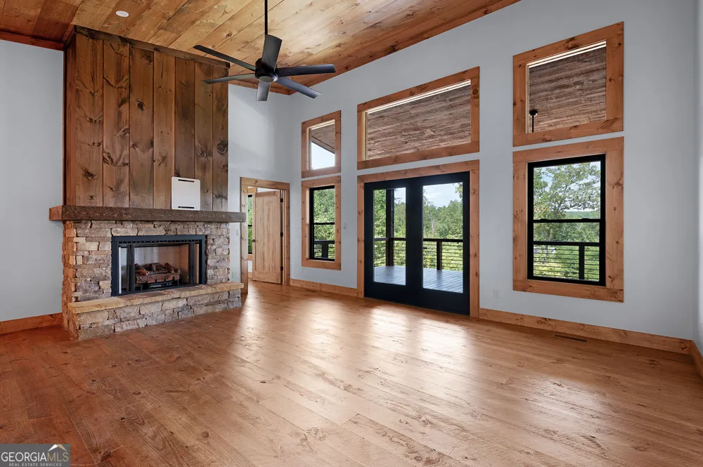299 Greenfield RD Morganton, GA 30560