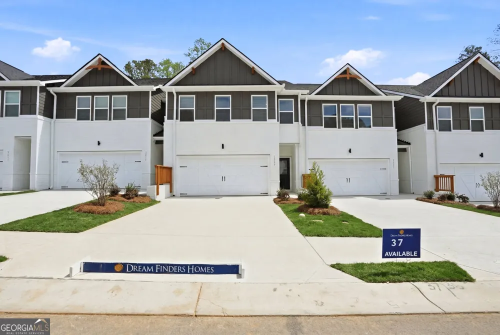 3223 Winding Waters WAY Powder Springs, GA 30127
