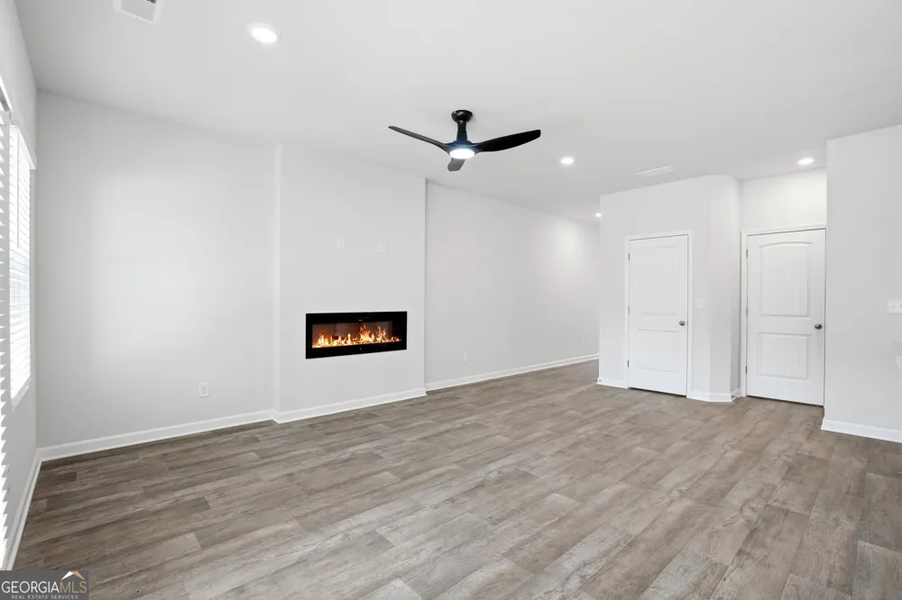 3223 Winding Waters WAY Powder Springs, GA 30127