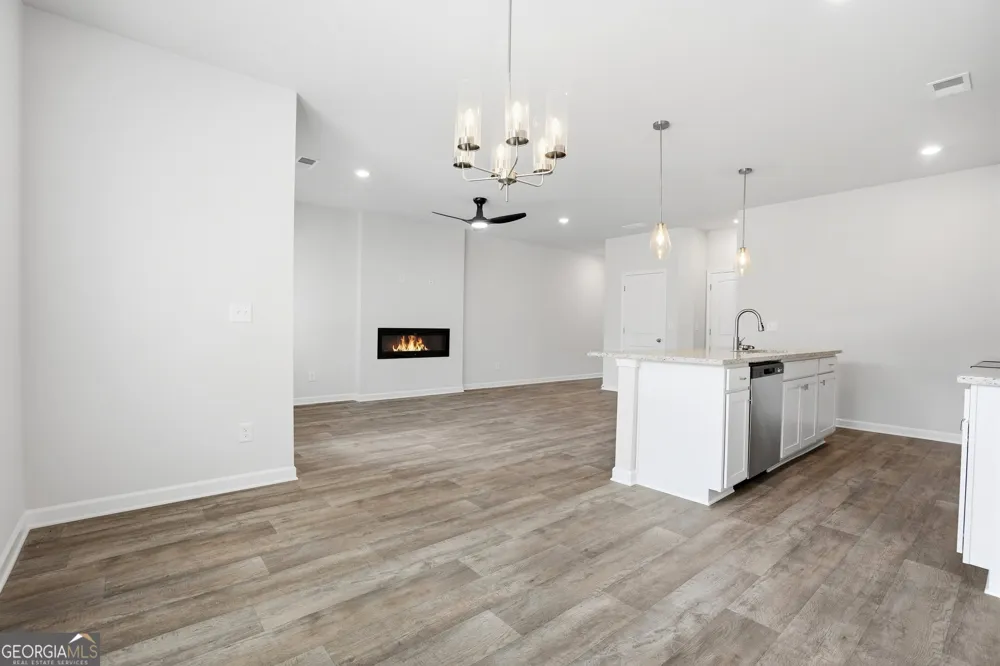 3223 Winding Waters WAY Powder Springs, GA 30127
