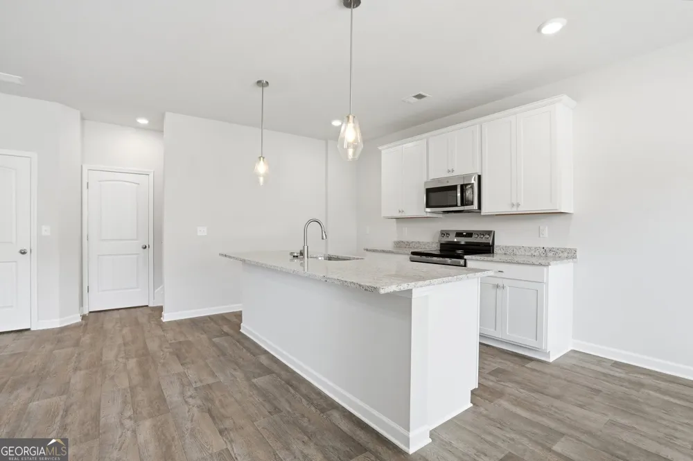 3223 Winding Waters WAY Powder Springs, GA 30127