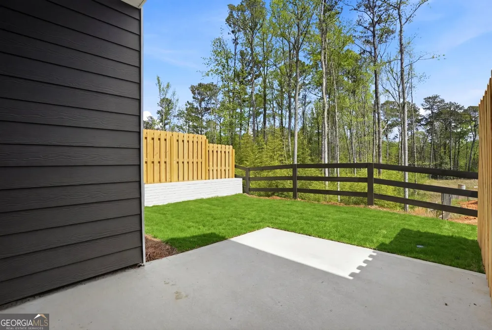 3223 Winding Waters WAY Powder Springs, GA 30127