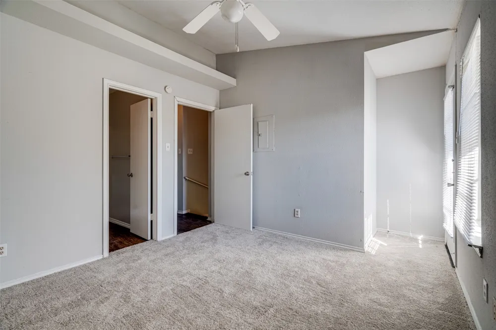 1830 River Crossing Circle #B Austin, TX 78741