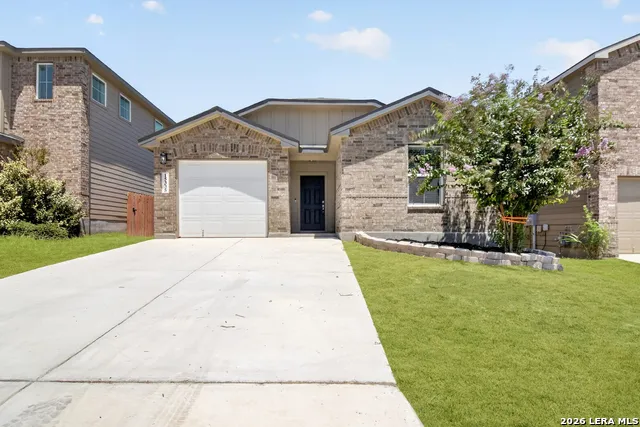 15335 Shortwing San Antonio, TX 78253