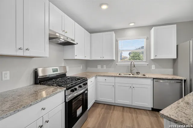 15335 Shortwing San Antonio, TX 78253