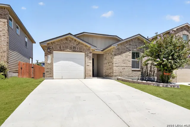 15335 Shortwing San Antonio, TX 78253