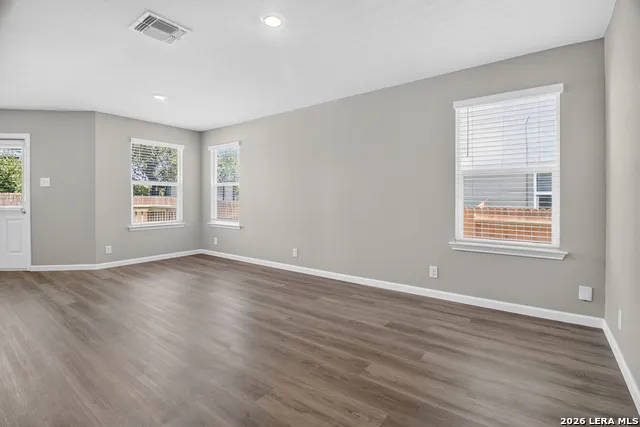 15335 Shortwing San Antonio, TX 78253