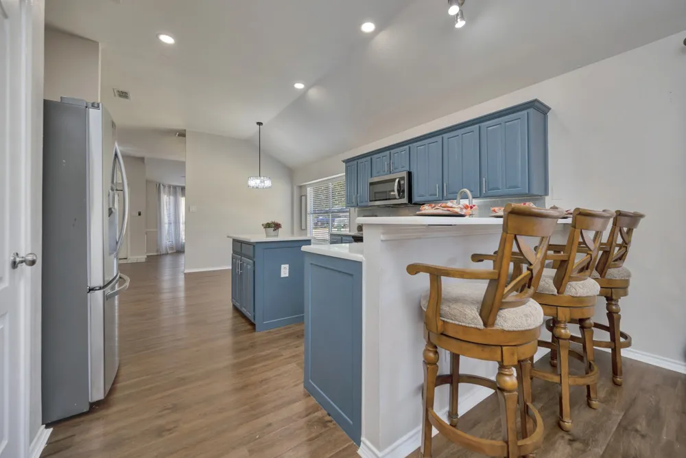 4220 Maryanne Place Haltom City, TX 76137