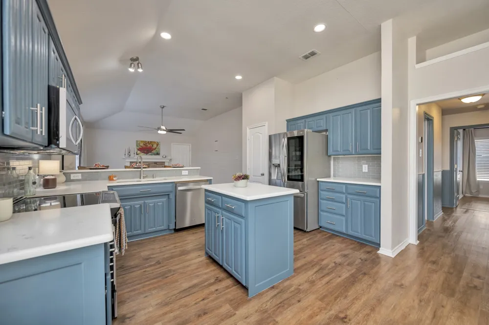 4220 Maryanne Place Haltom City, TX 76137