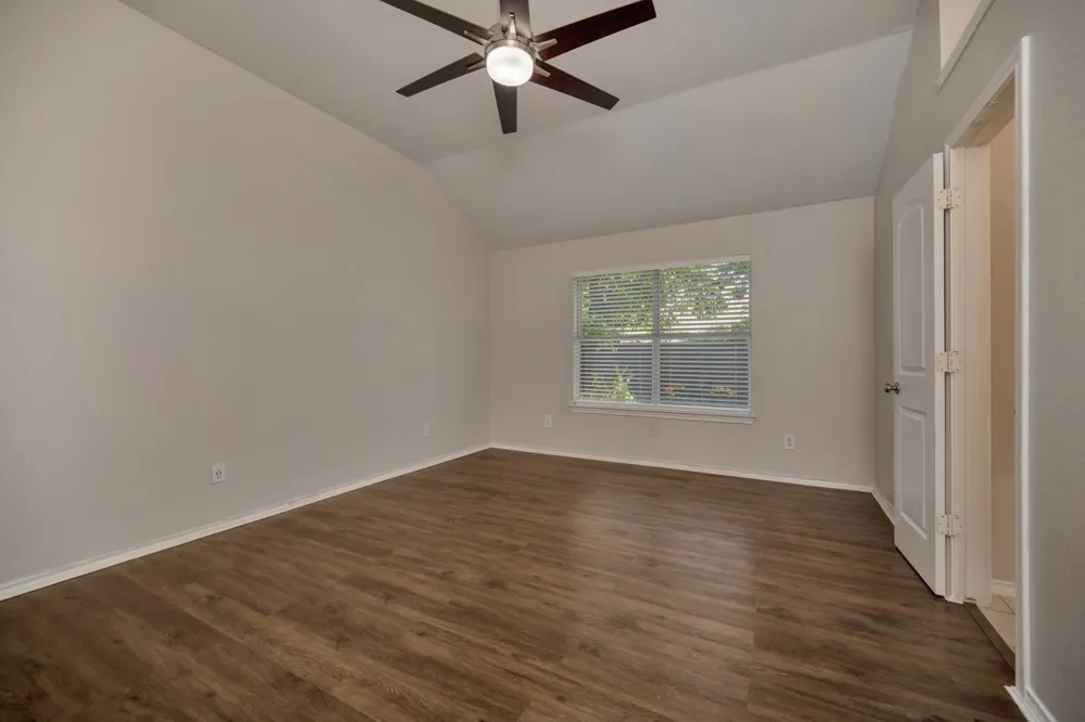 4220 Maryanne Place Haltom City, TX 76137