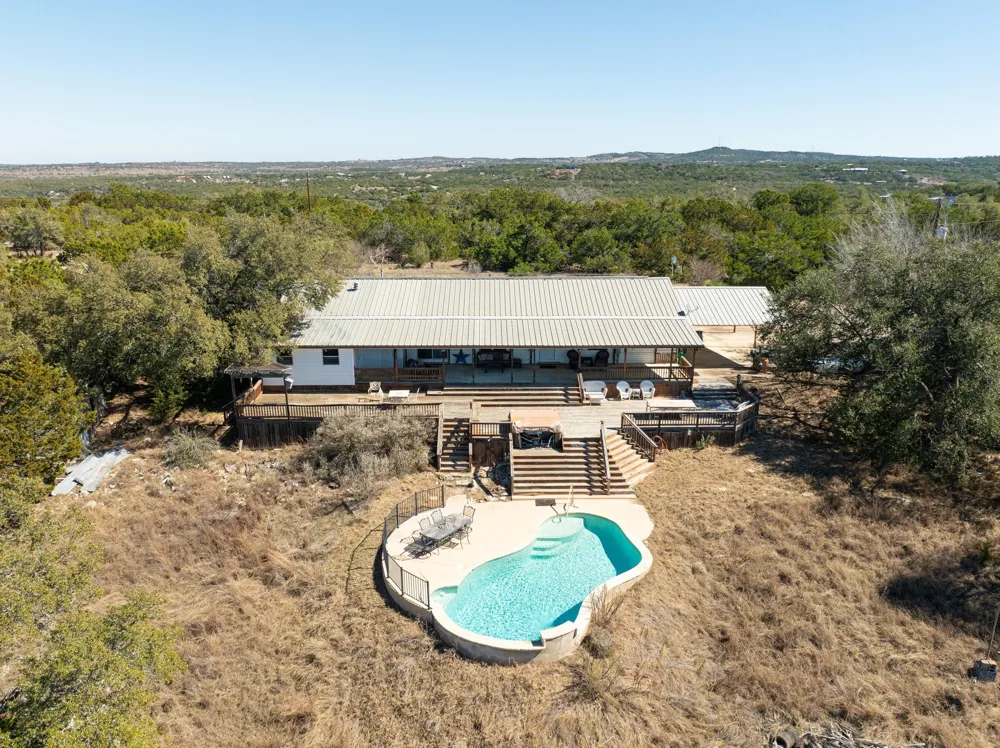 1802 Overland Stage Road Dripping Springs, TX 78620