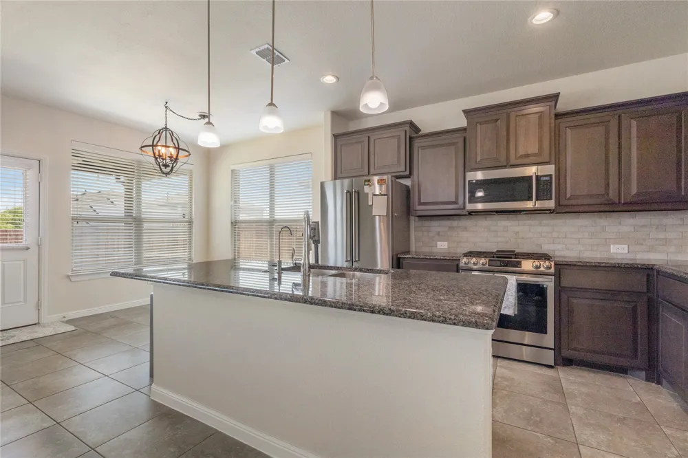 1108 Lakin Road Fort Worth, TX 76177