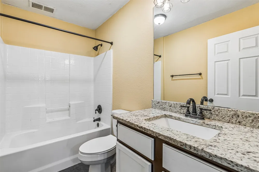 416 S Harrison Street Pilot Point, TX 76258