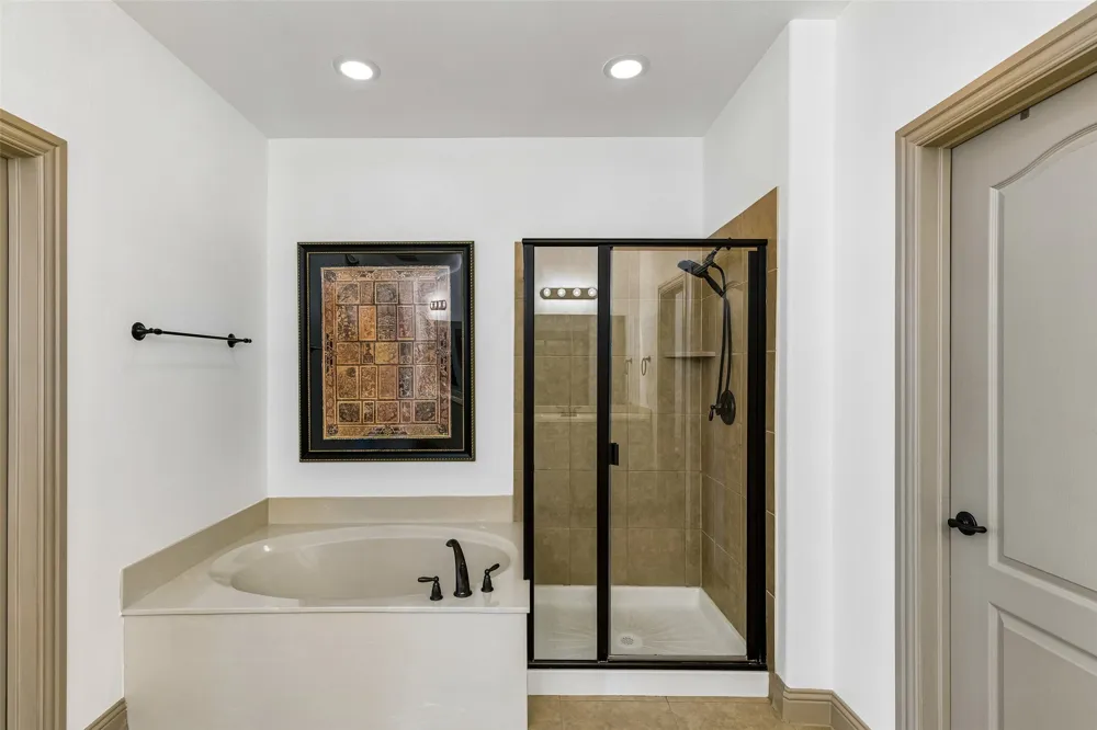 4237 Riverview Drive Carrollton, TX 75010