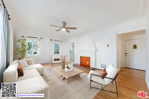 201 S Poinsettia Place