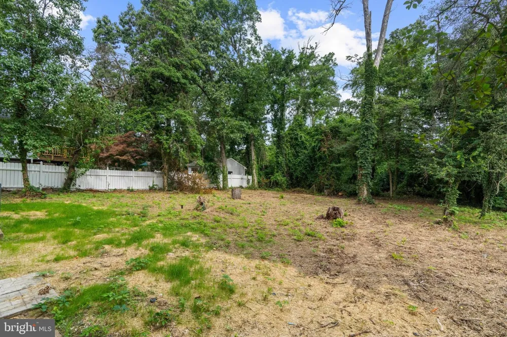 444 RUTH ROAD Arnold, MD 21012