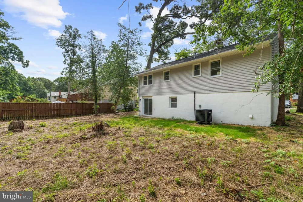 444 RUTH ROAD Arnold, MD 21012