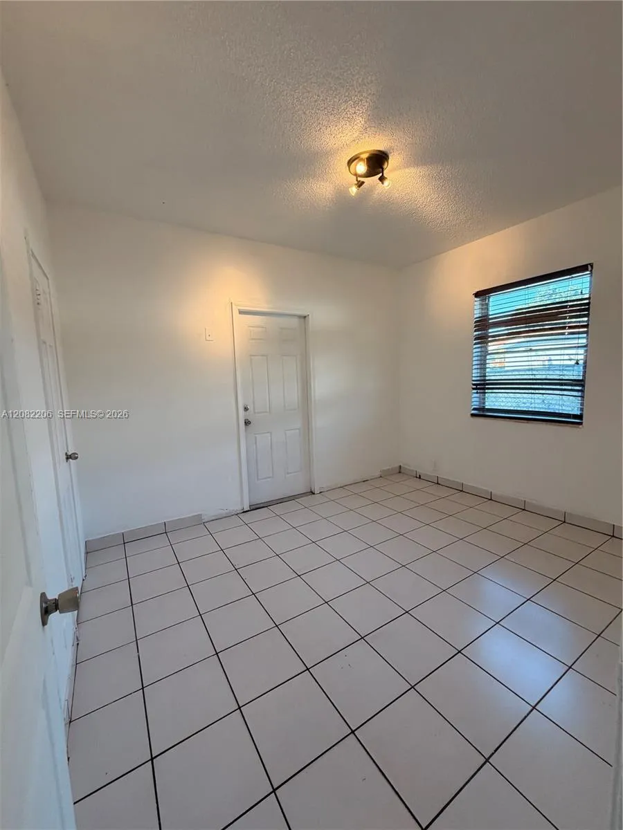 2395 SW 2nd St #2395 Miami, FL 33135