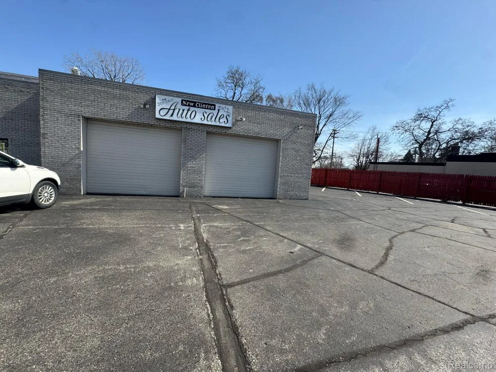 366 GRATIOT AVENUE #NB Clinton Charter Township, MI 48036