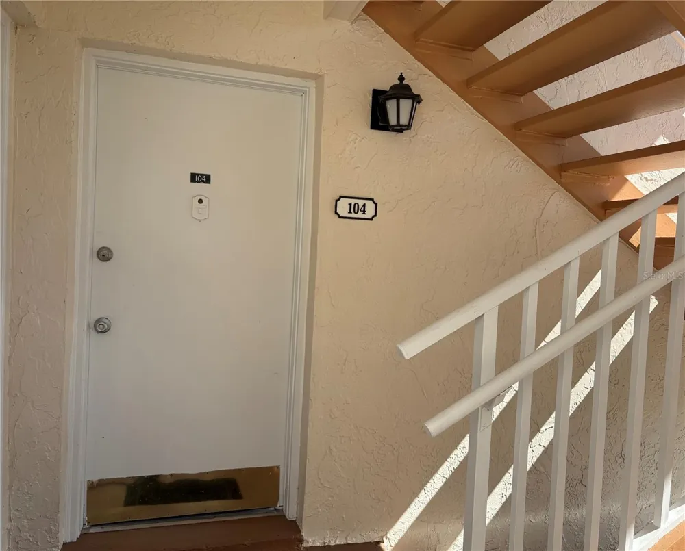 621 99TH AVENUE #104 St Petersburg, FL 33702
