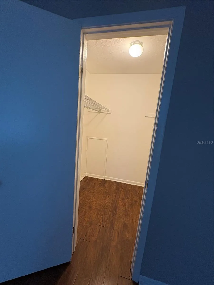 621 99TH AVENUE #104 St Petersburg, FL 33702