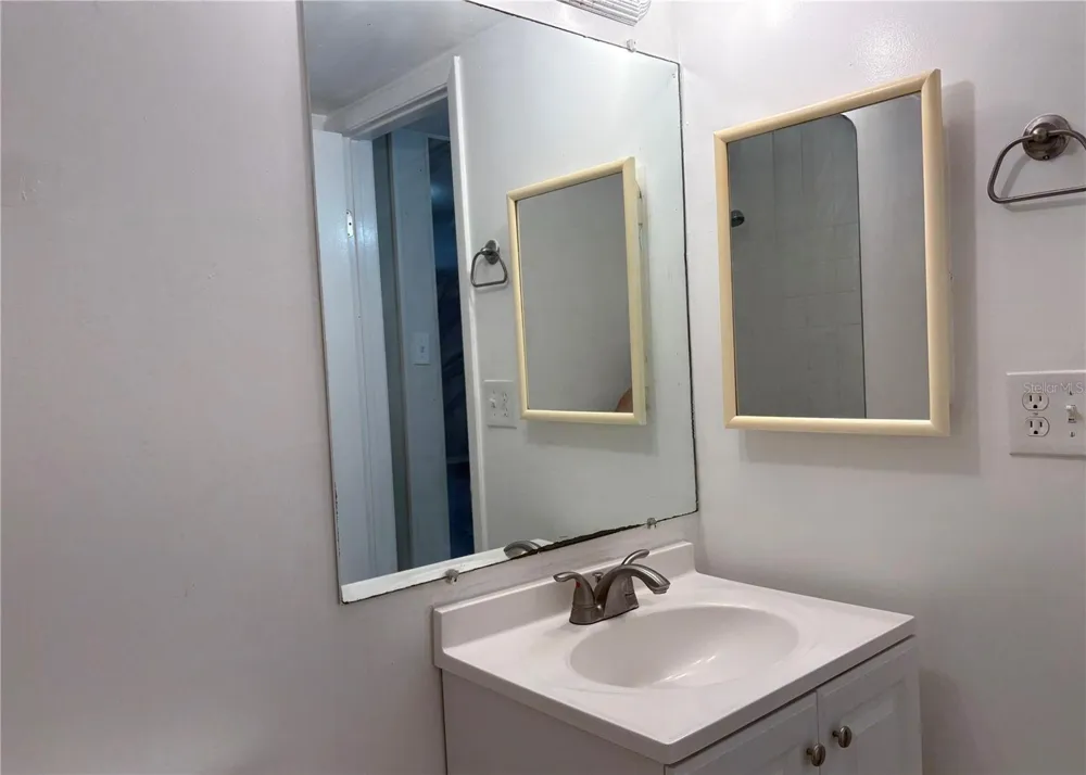 621 99TH AVENUE #104 St Petersburg, FL 33702