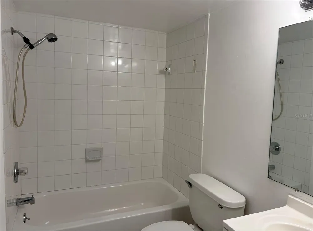 621 99TH AVENUE #104 St Petersburg, FL 33702