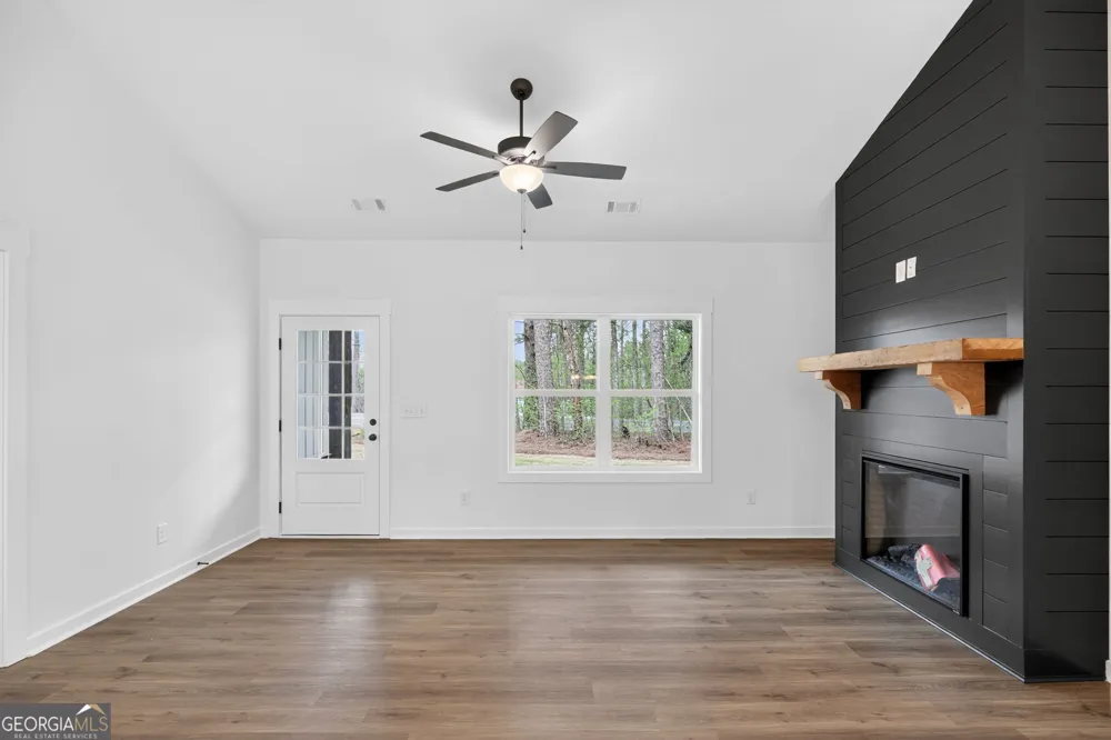 781 Old Brock RD Rockmart, GA 30153