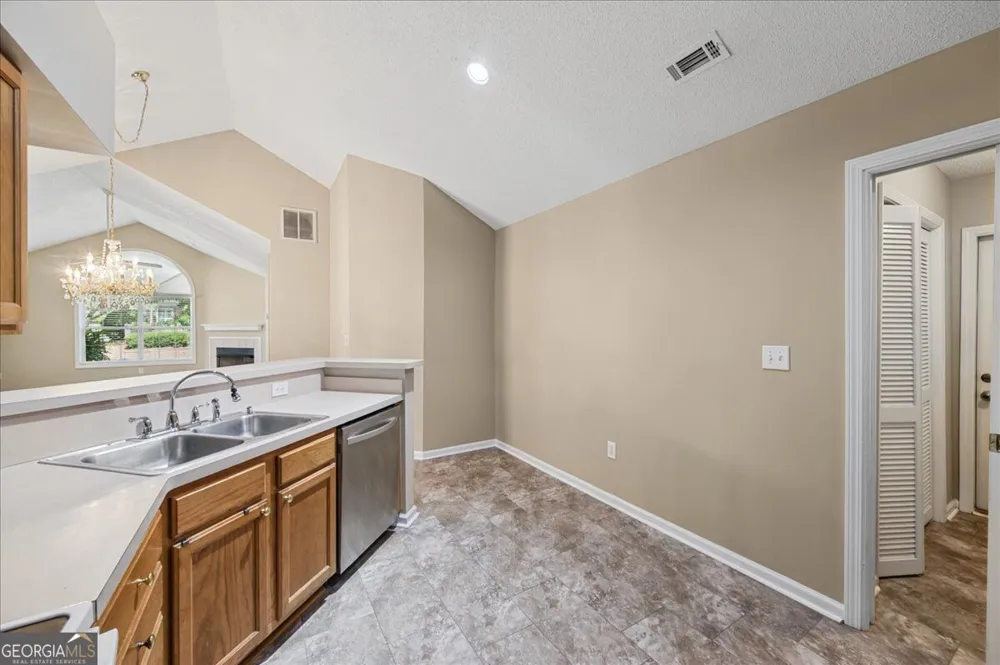 1862 Kolb Farm CIR SW Marietta, GA 30008