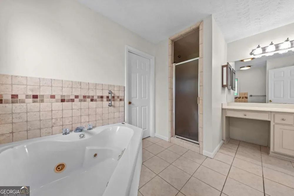 126 Bourbon PT Eatonton, GA 31024