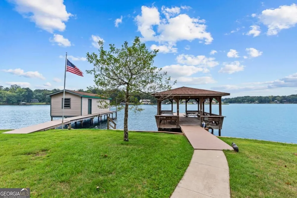 126 Bourbon PT Eatonton, GA 31024