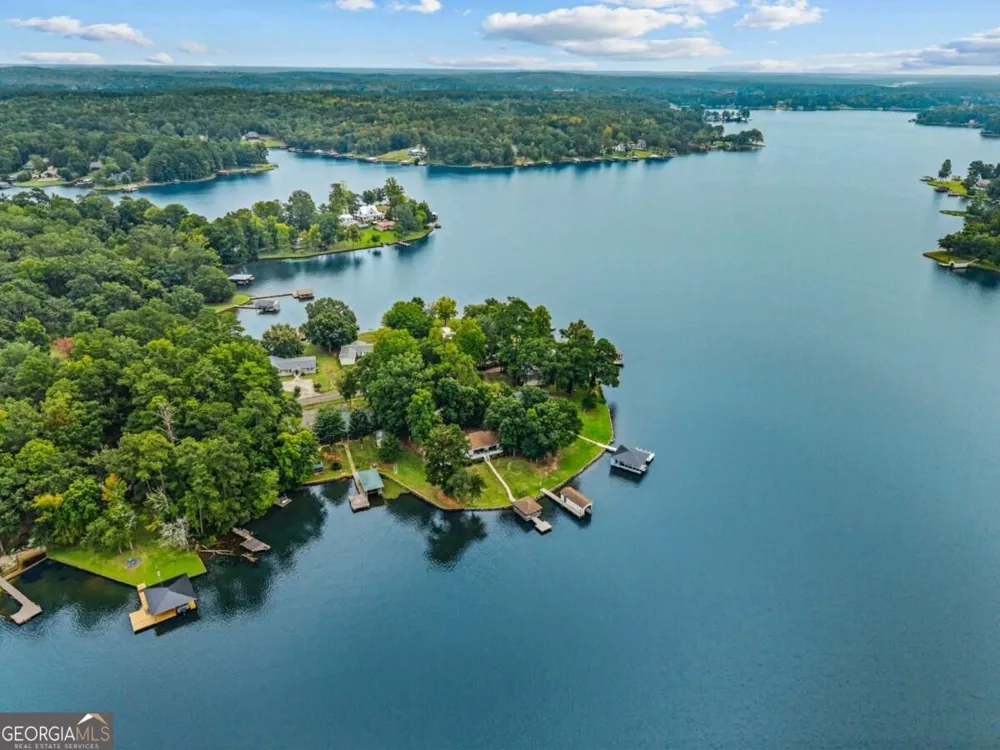 126 Bourbon PT Eatonton, GA 31024