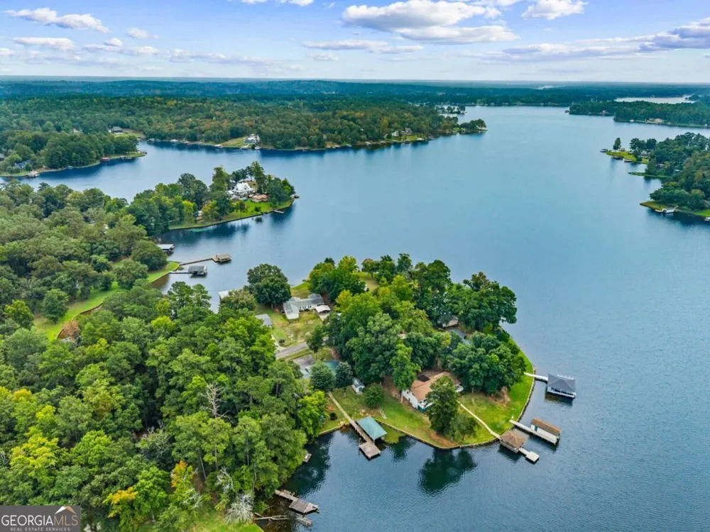 126 Bourbon PT Eatonton, GA 31024