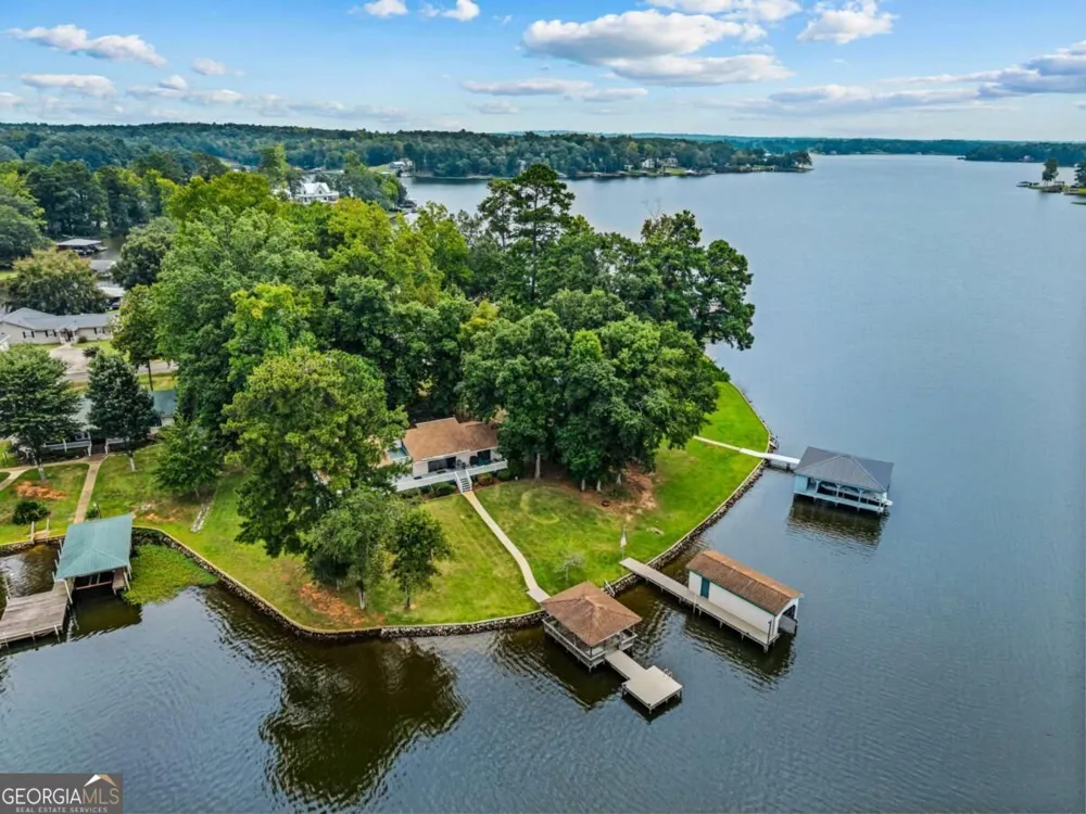 126 Bourbon PT Eatonton, GA 31024