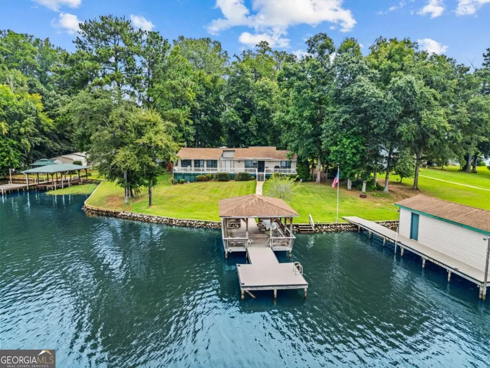 126 Bourbon PT Eatonton, GA 31024